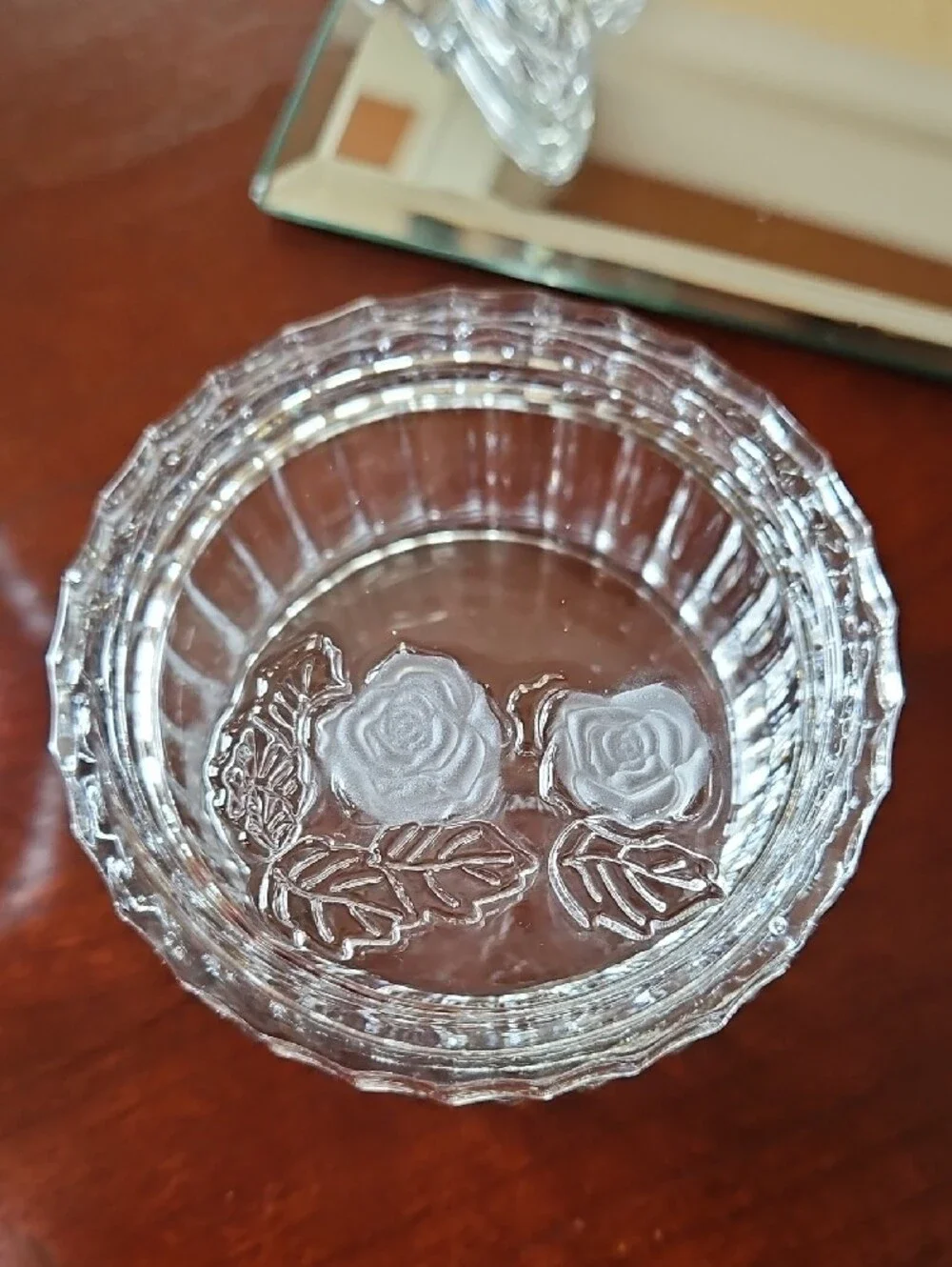 Studio Crystal by Studio Silversmiths 4-Pc Vintage Vanity Set Frosted Rose